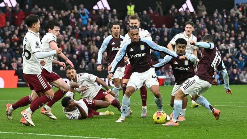     Aston Villa vs Arsenal: Emiliano Buendia mencetak gol kemenangan bagi Villa ke gawang Arsenal di injury time atau menit 90+5 (premierleague.com)