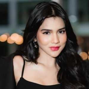 Heboh isu perselingkuhan mantan menteri, nama Davina Karamoy terseret