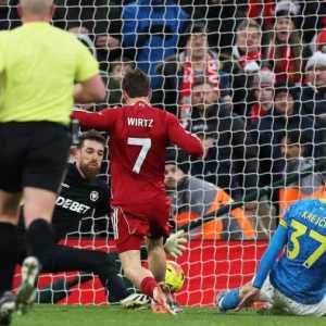 Hasil dan klasemen Liga Inggris: Arsenal tolak digeser City, Liverpool masuk 4 besar