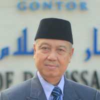 Innalillahi, pimpinan Pondok Modern Gontor KH Amal Fathullah meninggal dunia