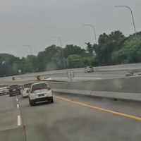 Viral Toyota Avanza lawan arah di Tol Bandara Soetta, polisi cari pengemudinya