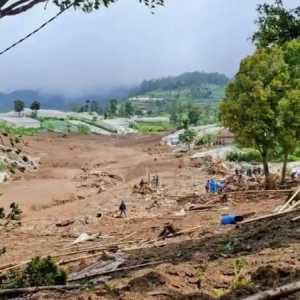 Longsor Cisarua Bandung Barat: 17 tewas, 11 teridentifikasi