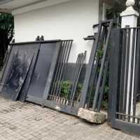 Pagar rumah eks Wapres Jusuf Kalla ditabrak orang tak dikenal, polisi turun tangan