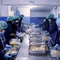 Seskab Teddy bantah PDIP soal anggaran Rp223 T MBG diambil dari anggaran pendidikan