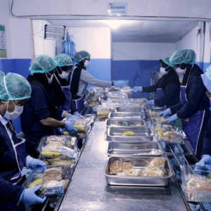 Seskab Teddy bantah PDIP soal anggaran Rp223 T MBG diambil dari anggaran pendidikan