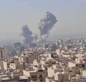 Amerika gabung Israel keroyok serang Iran