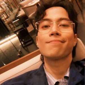 Di tengah guyuran hujan, Vidi Aldiano dimakamkan di TPU Tanah Kusir