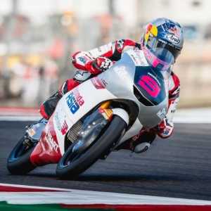 Jadwal dan link live streaming Moto3 Spanyol: Aksi Veda Ega Pratama kejar poin