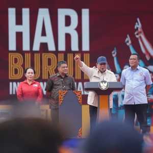 Deretan janji Prabowo ke buruh hingga ojol saat May Day 2026