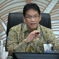 Dikabarkan dirawat di RS, Purbaya terciduk jalan bareng istri di mal dan berenang