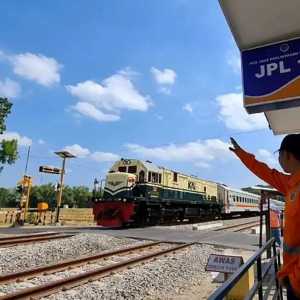 KAI buka lowongan kerja petugas penjaga pintu perlintasan kereta api, cek syaratnya