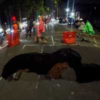 Jalan Lenteng Agung Jaksel arah Depok ambles sedalam 3 meter, ini kronologinya