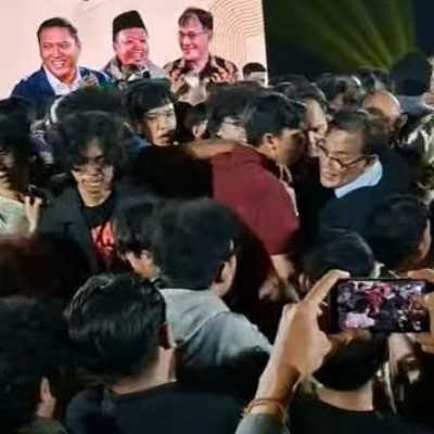 Alasan mahasiswa geruduk diskusi Budiman Sudjatmiko Cs di UGM: Mereka harus diteriaki