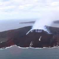Gunung Anak Krakatau Siaga III, warga diminta jauhi kawasan radius 5 Km