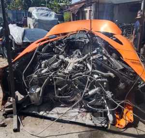 Tabrak tiang listrik, Supercar MacLaren milik Streamer Andra terbelah 2