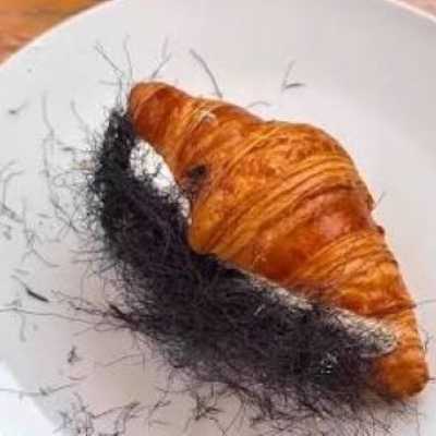 Viral Croissant 'Berambut', Apakah halal menurut Fatwa MUI?