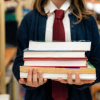 Prabowo mau perbaharui buku pelajaran sekolah, ini alasannya