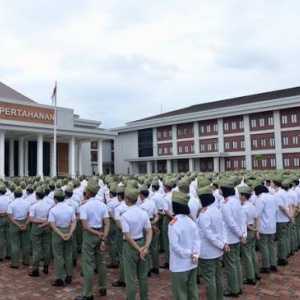 Heboh isu mahasiswi baru disuruh lepas hijab di Unhan, Kemhan beri penjelasan