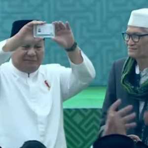 Presiden Prabowo terima kartu anggota NU, berlaku seumur hidup