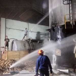 Pabrik mebel milik keluarga Jokowi di Sragen Jateng terbakar