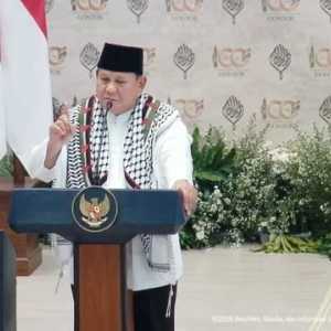 Prabowo ungkit ada profesor bela asing: Jangan mau dicuci otak!