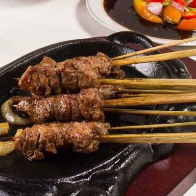 Rekomendasi 5 sate kambing khas Tegal maknyus di Jakarta