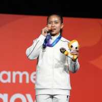Desak Made raih emas keempat Indonesia dan ukir rekor dari cabang panjat tebing