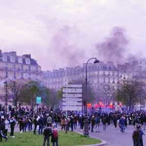 Paris rusuh, ribuan massa demo protes tingginya biaya hidup