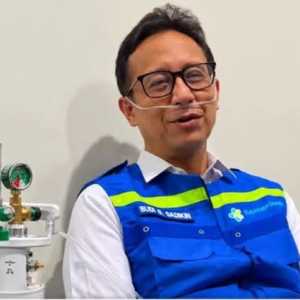 Viral Menteri Budi Gunadi pakai oksigen saat ke Palangka Raya, ini kata Kemenkes