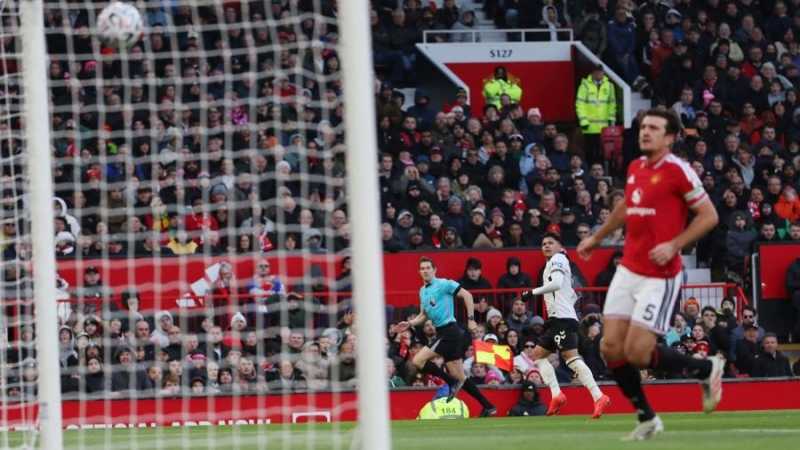 Evanilson mencetak gol ketiga dan mengubah skor Manchester United vs Bournemouth 0-3 (premierleague.com)